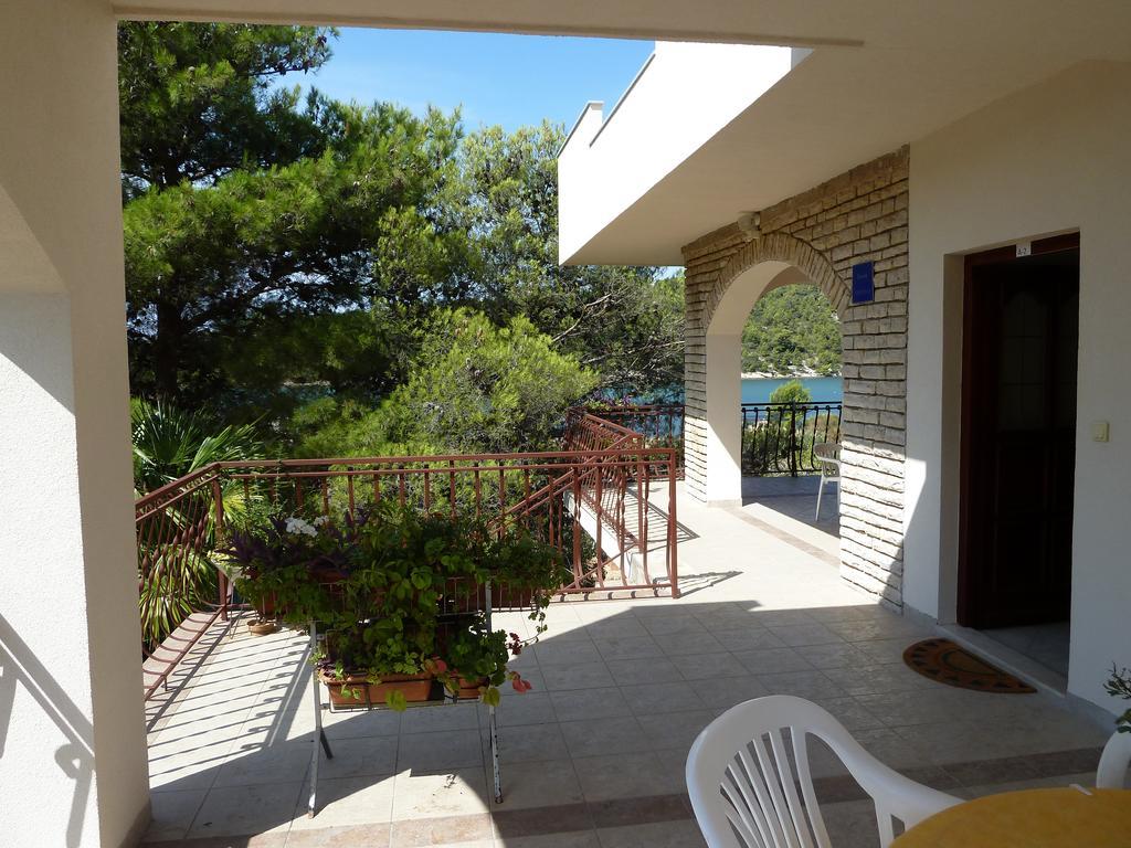 Apartments Davor Jadrtovac Exterior foto